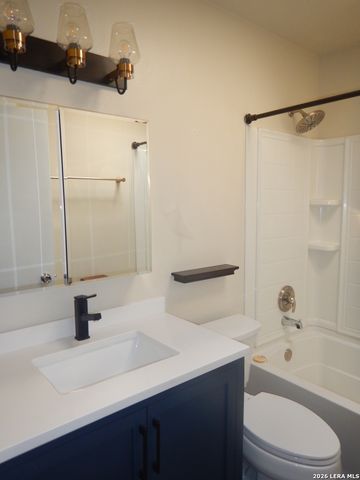 14139 SWALLOW DR, San Antonio, TX 78217