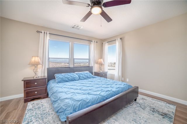 504 Beckton Park Avenue, Las Vegas, NV 89178