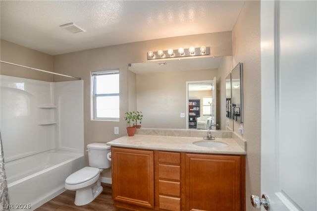 504 Beckton Park Avenue, Las Vegas, NV 89178