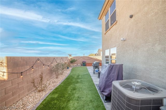 504 Beckton Park Avenue, Las Vegas, NV 89178