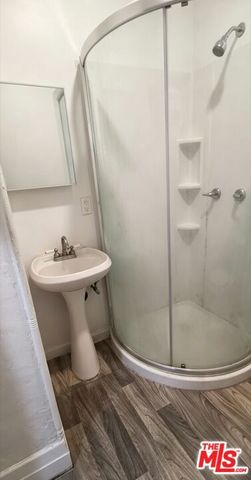 2705 S Normandie Avenue, Los Angeles, CA 90007