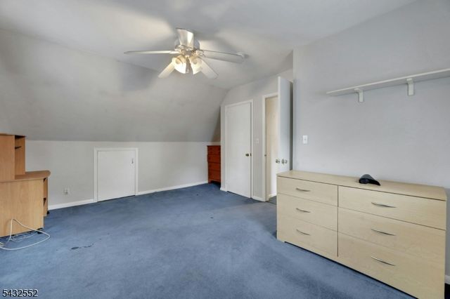 17 Butler Pl, Wanaque Boro, NJ 07420