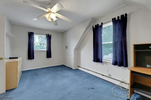 17 Butler Pl, Wanaque Boro, NJ 07420