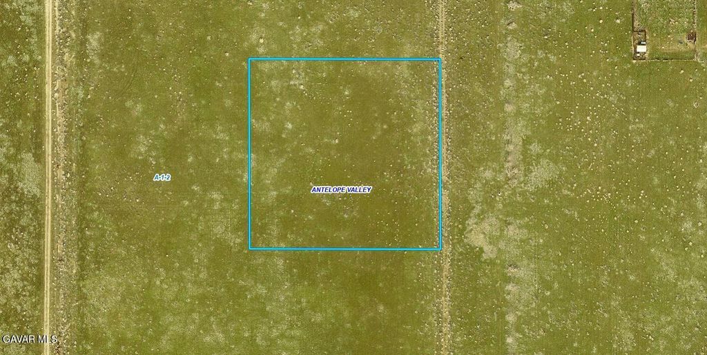 263 Stw Drt Vic Avenue C6, Lancaster, CA 93536