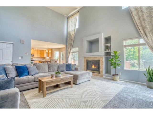 7476 Skyline St, Longmont, CO 80504