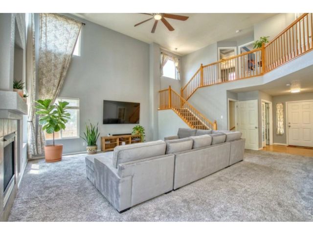 7476 Skyline St, Longmont, CO 80504