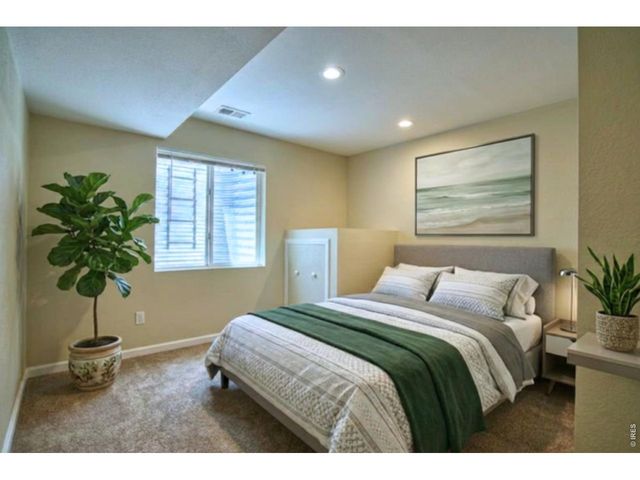 7476 Skyline St, Longmont, CO 80504