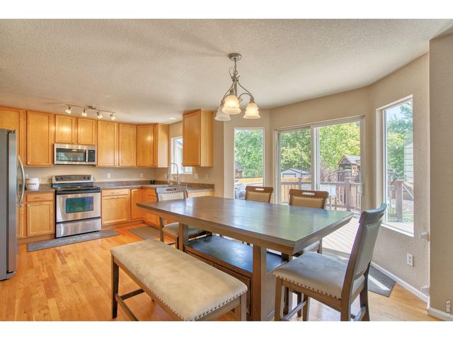 7476 Skyline St, Longmont, CO 80504