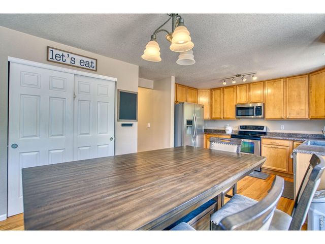 7476 Skyline St, Longmont, CO 80504
