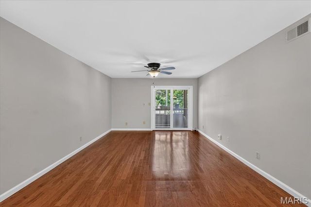 1380 Heritage Landing 202, St Charles, MO 63303