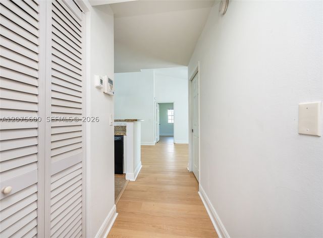 11145 SW 6th St 302, Pembroke Pines, FL 33025