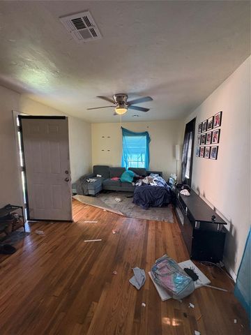 2117 NE 17th Street, Oklahoma City, OK 73111