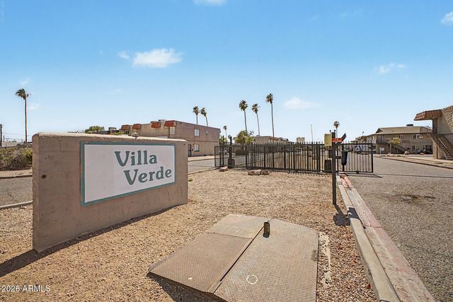 4749 E MORELAND Street, Phoenix, AZ 85008