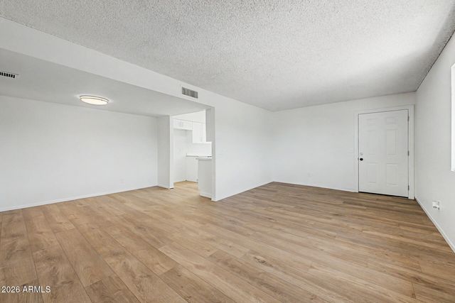 4749 E MORELAND Street, Phoenix, AZ 85008