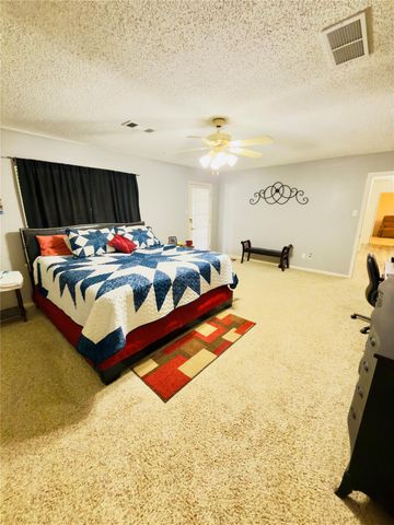 4804 Country Club View, Baytown, TX 77521