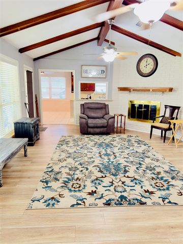 4804 Country Club View, Baytown, TX 77521