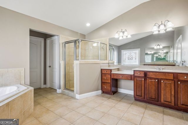 917 Wallace Falls Drive, Braselton, GA 30517