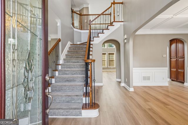917 Wallace Falls Drive, Braselton, GA 30517