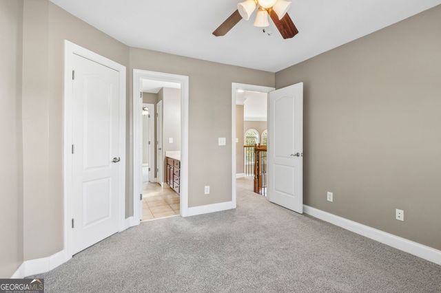 917 Wallace Falls Drive, Braselton, GA 30517