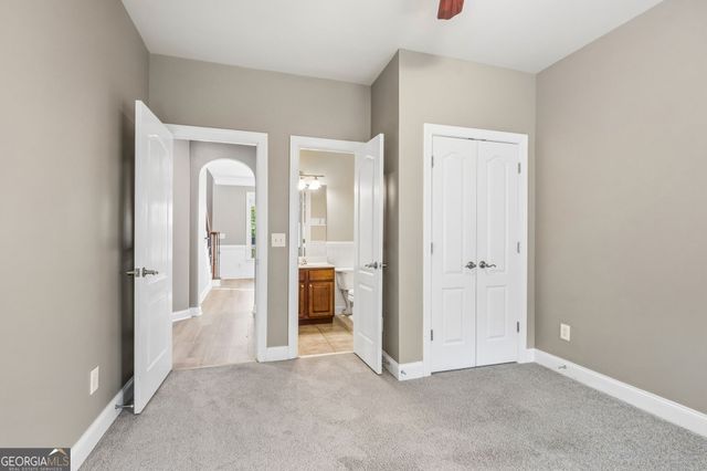 917 Wallace Falls Drive, Braselton, GA 30517