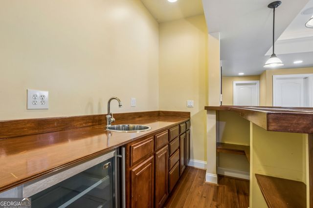 917 Wallace Falls Drive, Braselton, GA 30517
