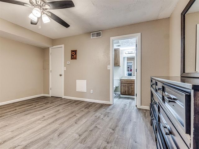 11510 N May Avenue B107, Oklahoma City, OK 73120