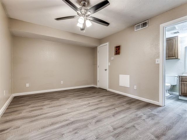 11510 N May Avenue B107, Oklahoma City, OK 73120