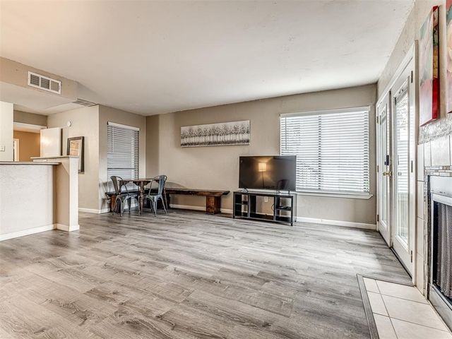 11510 N May Avenue B107, Oklahoma City, OK 73120