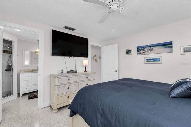 24240 HENRY MORGAN BLVD, Punta Gorda, FL 33955