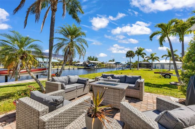 24240 HENRY MORGAN BLVD, Punta Gorda, FL 33955