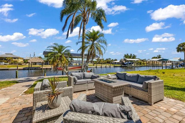 24240 HENRY MORGAN BLVD, Punta Gorda, FL 33955