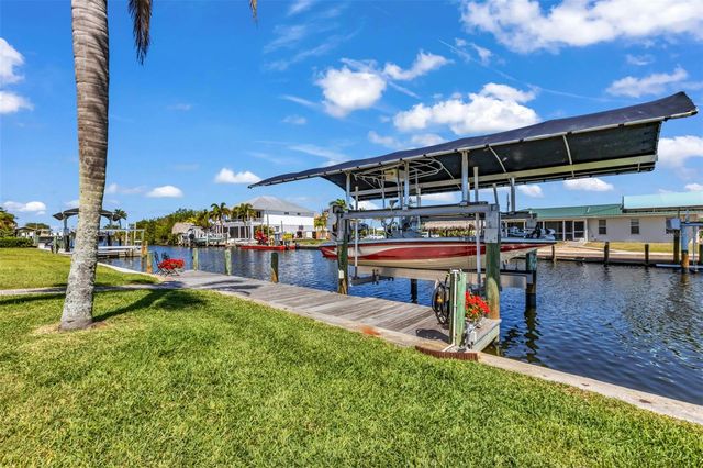24240 HENRY MORGAN BLVD, Punta Gorda, FL 33955