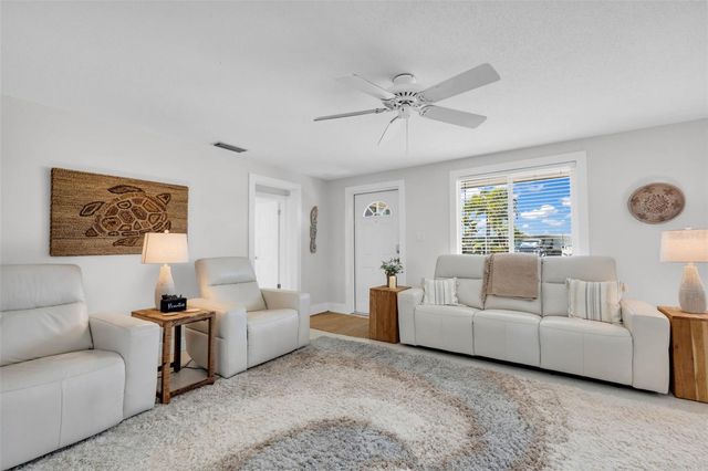 24240 HENRY MORGAN BLVD, Punta Gorda, FL 33955