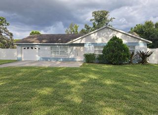 8601 TWIN LAKES BOULEVARD, Tampa, FL 33614