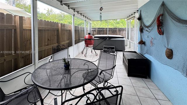 14638 SW 128th Ct Rd, Miami, FL 33186