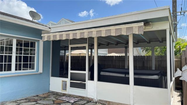 14638 SW 128th Ct Rd, Miami, FL 33186