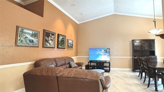 14638 SW 128th Ct Rd, Miami, FL 33186