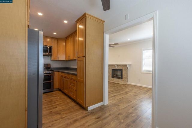 7230 Blake St, El Cerrito, CA 94530