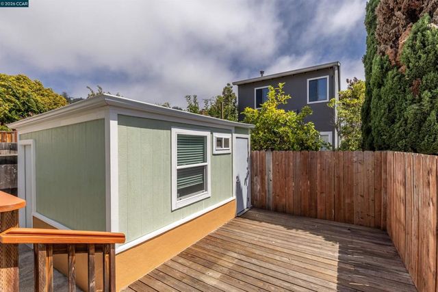 7230 Blake St, El Cerrito, CA 94530