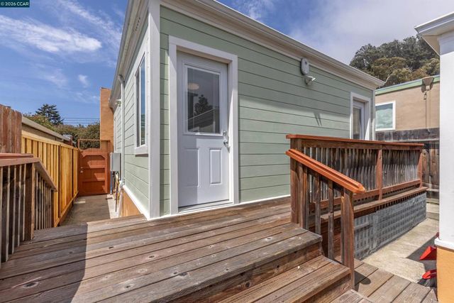 7230 Blake St, El Cerrito, CA 94530