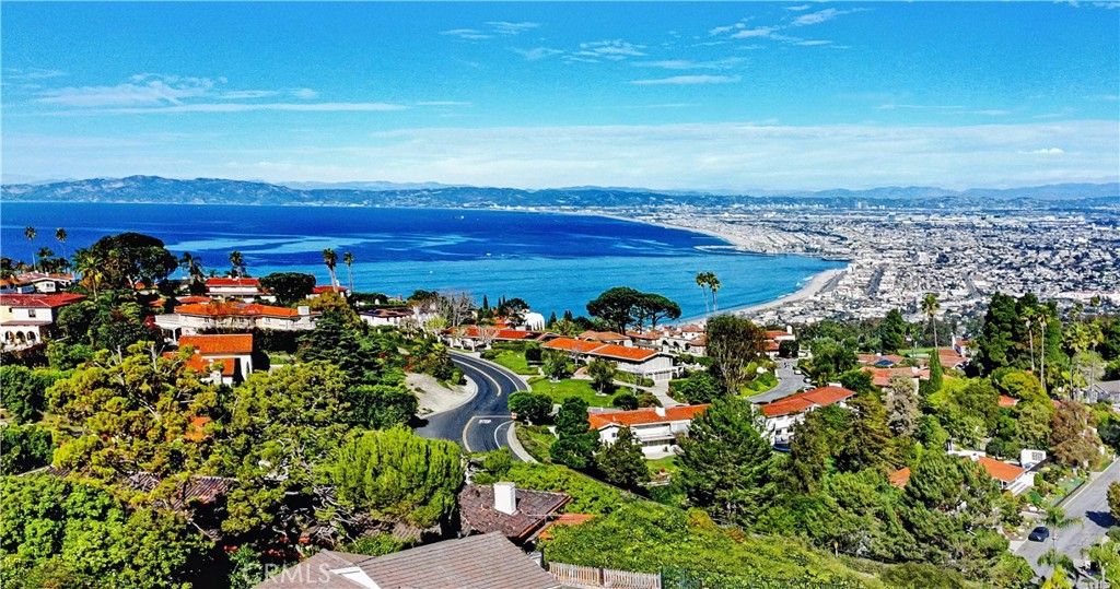 2521 Novato Place, Palos Verdes Estates, CA 90274 — exterior