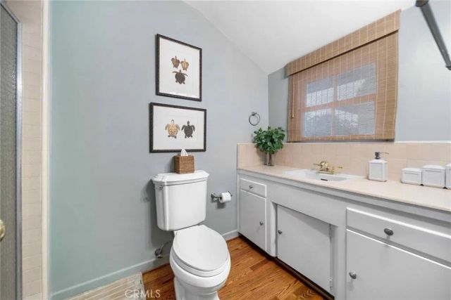 16544 Greenleaf Street, Encino, CA 91436