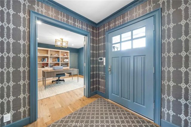 16544 Greenleaf Street, Encino, CA 91436