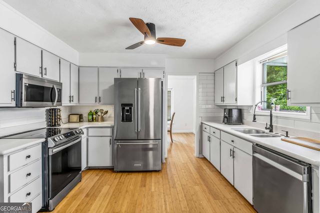 2681 Deer Isle Cove, Lawrenceville, GA 30044