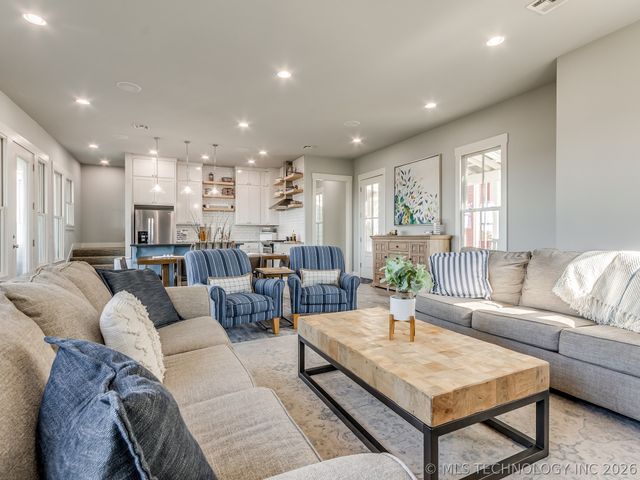 86 Ridgeline, Carlton Landing, OK 74432