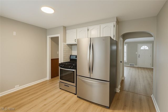 14505 Triskett Road, Cleveland, OH 44111