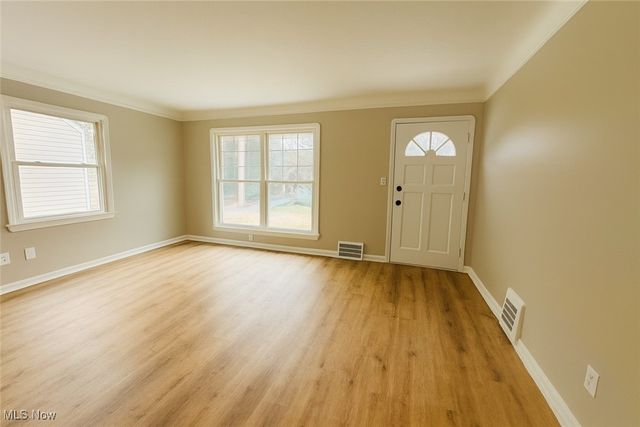 14505 Triskett Road, Cleveland, OH 44111