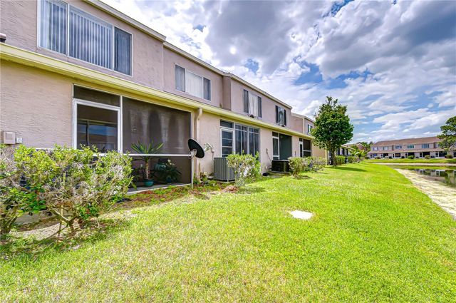 6335 BAYSIDE KEY DRIVE, Tampa, FL 33615