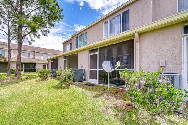 6335 BAYSIDE KEY DRIVE, Tampa, FL 33615