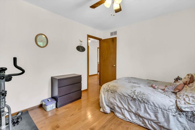 1229 Andrea Drive, New Lenox, IL 60451